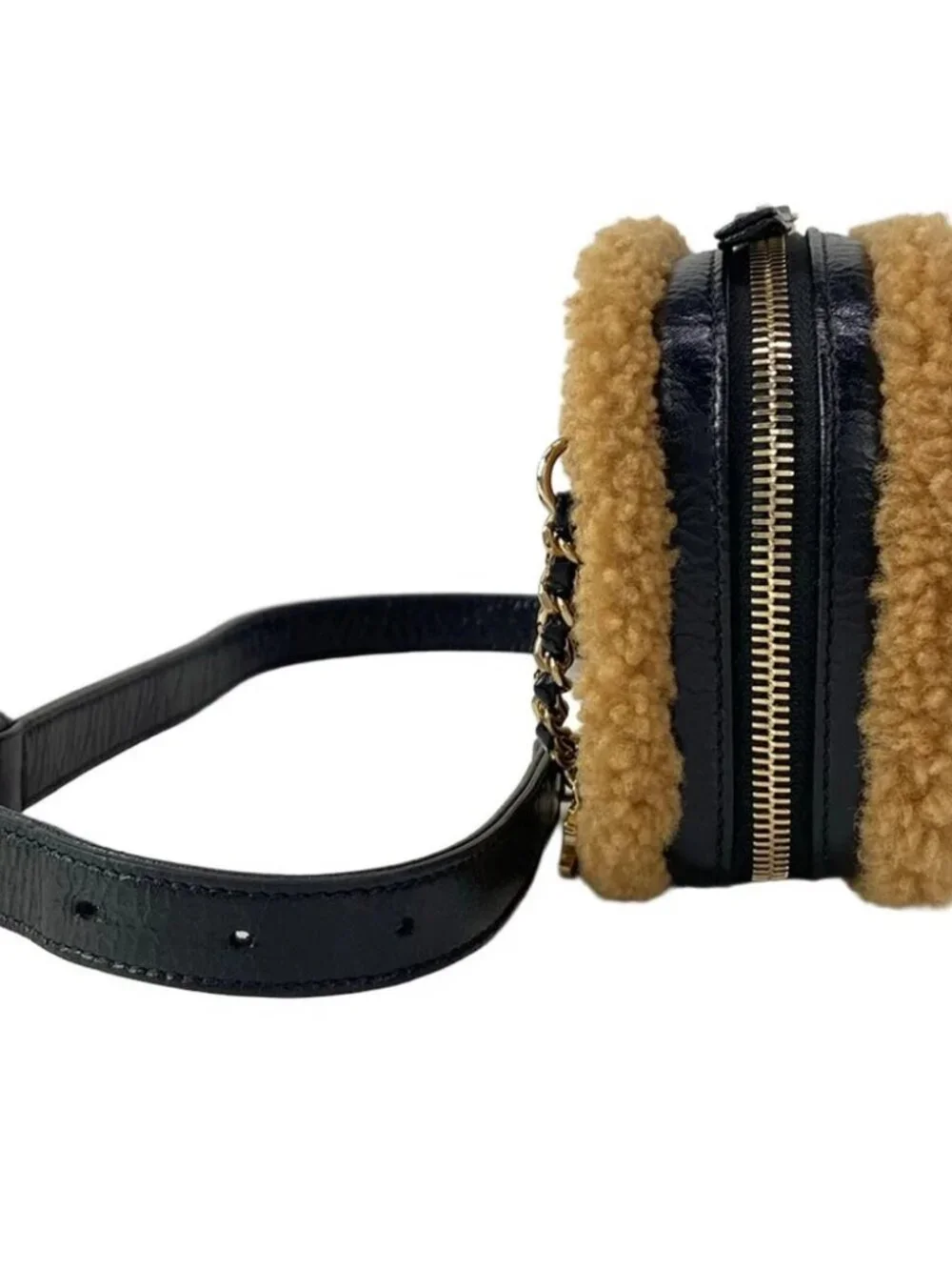 CHANEL CC Fan Black Light Brown Crumpled Sheepskin / Sheared Mouton Bum Bag
